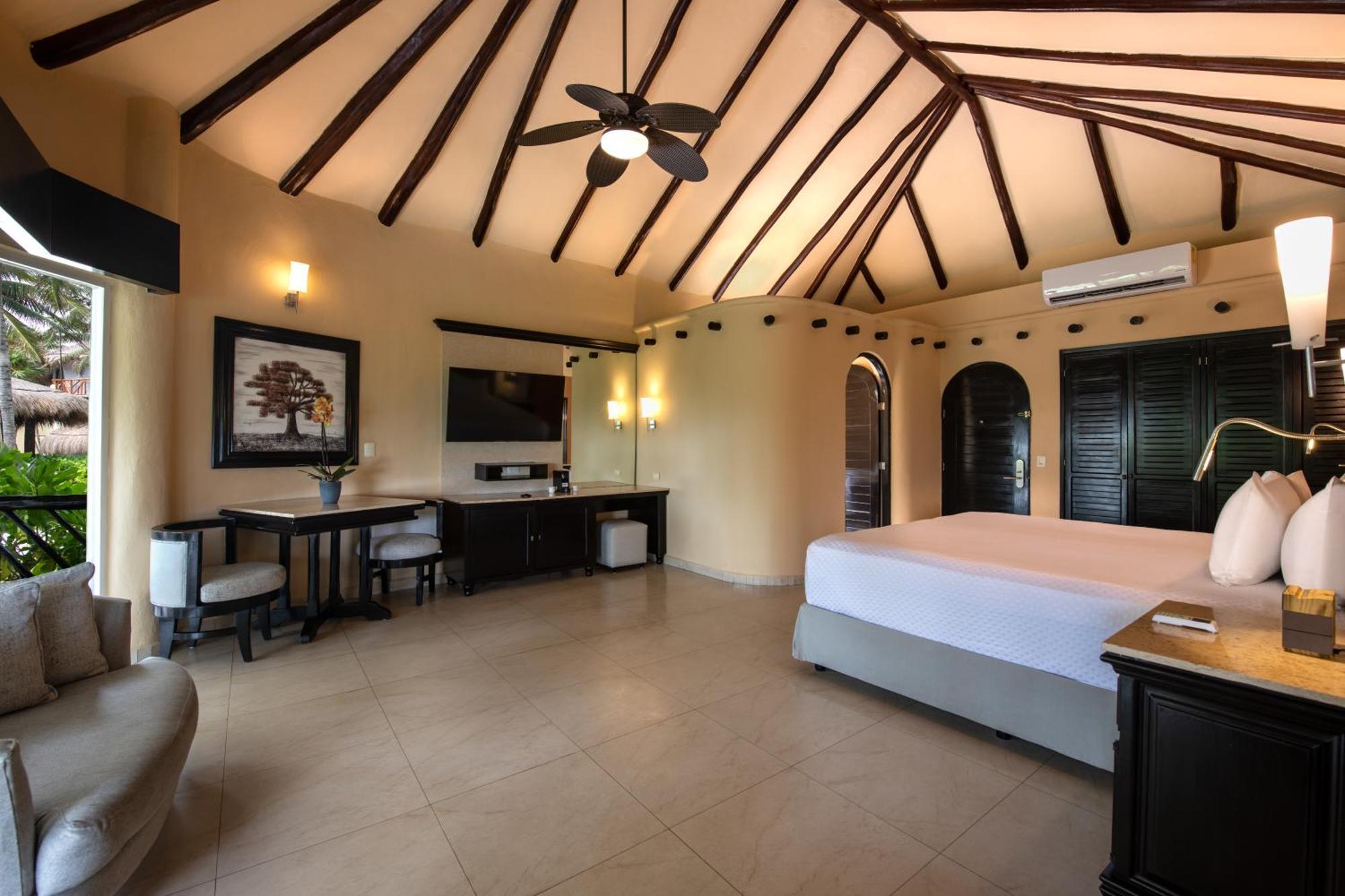 El Dorado Casitas Royale Catamaran, Cenote & More Inclusive (Adults Only) Пуэрто-Морелос Экстерьер фото